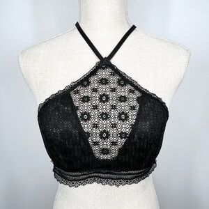 Victoria’s Secret Black Lace Floral High Neck Underwire Racerback Bralette M